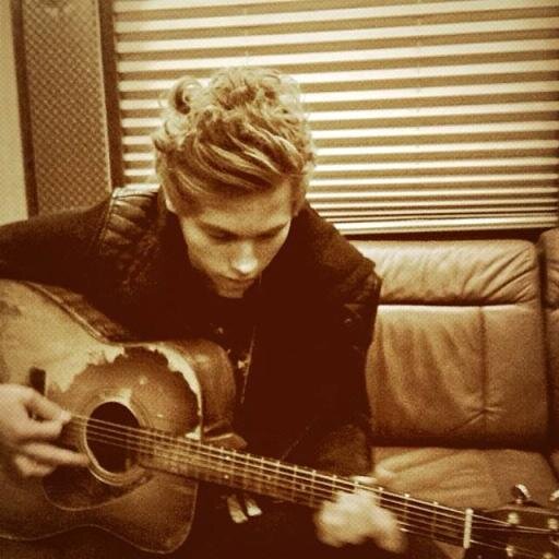 EthanMaddy's profile picture. 