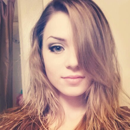 hayhayhappyface's profile picture. EST. 19XX ♡