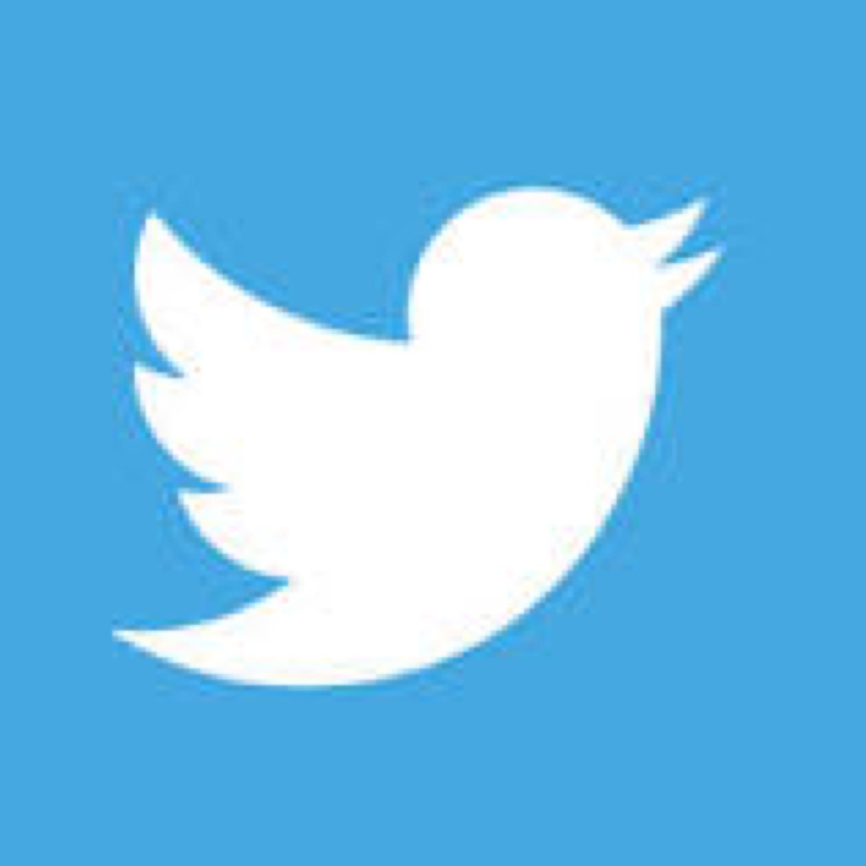 _getnoticed_'s profile picture. Tweeting your fav celebs and/or your fav youtube/vine/twitter famous person until they notice you!! Dm us if you want us to do it for you