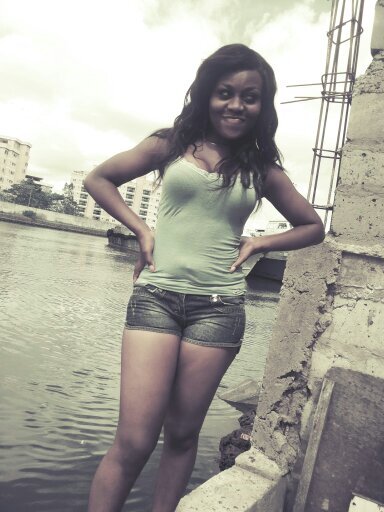 I am fun 2 b with,social,luvs reading,swimming.,modeling n acting,am 5.4 ft tall dark in complexion wit brown eyes.