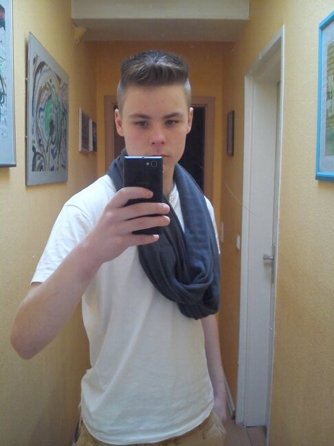 Maurice98A's profile picture. 