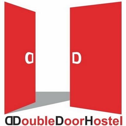 DoubleDoorHostl's profile picture. 