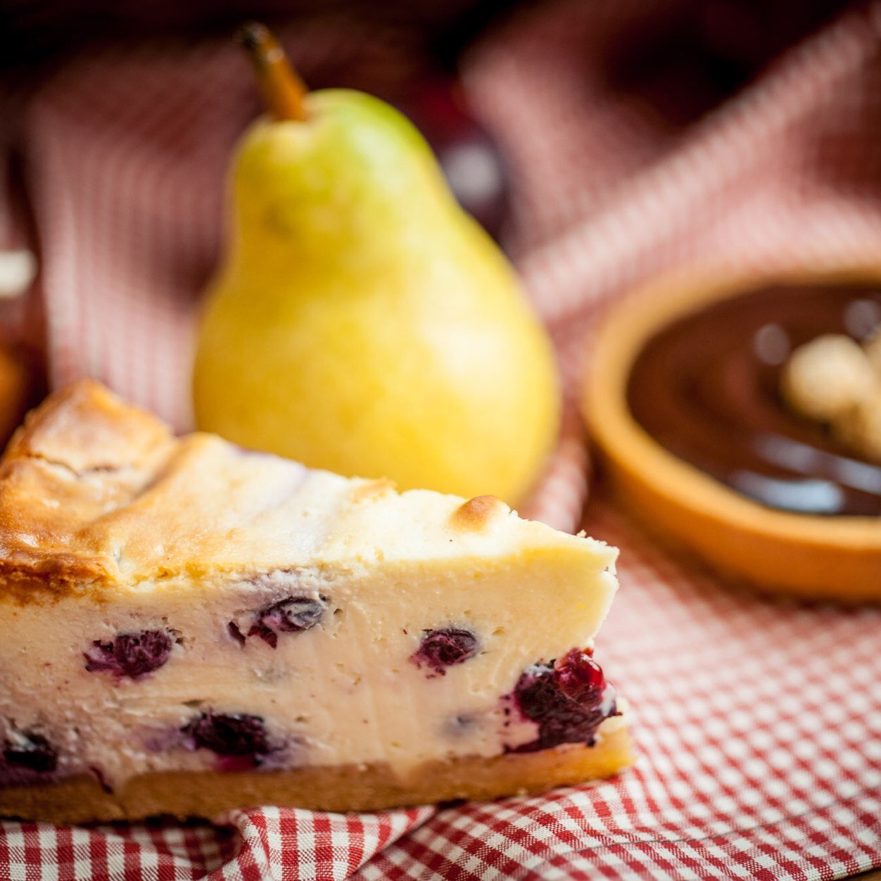 Express options for food lovers on the go! Canary Wharf|St Katharine Docks|Somerset House|HMS Belfast|Birmingham