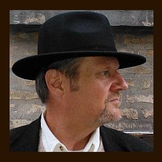 arnejaco's profile picture. Aftenskoleleder, underviser, musiker og blogger. Faglærer og IT-admin gennem en menneskealder.