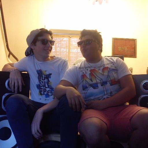 djesqui_djgiant's profile picture. 