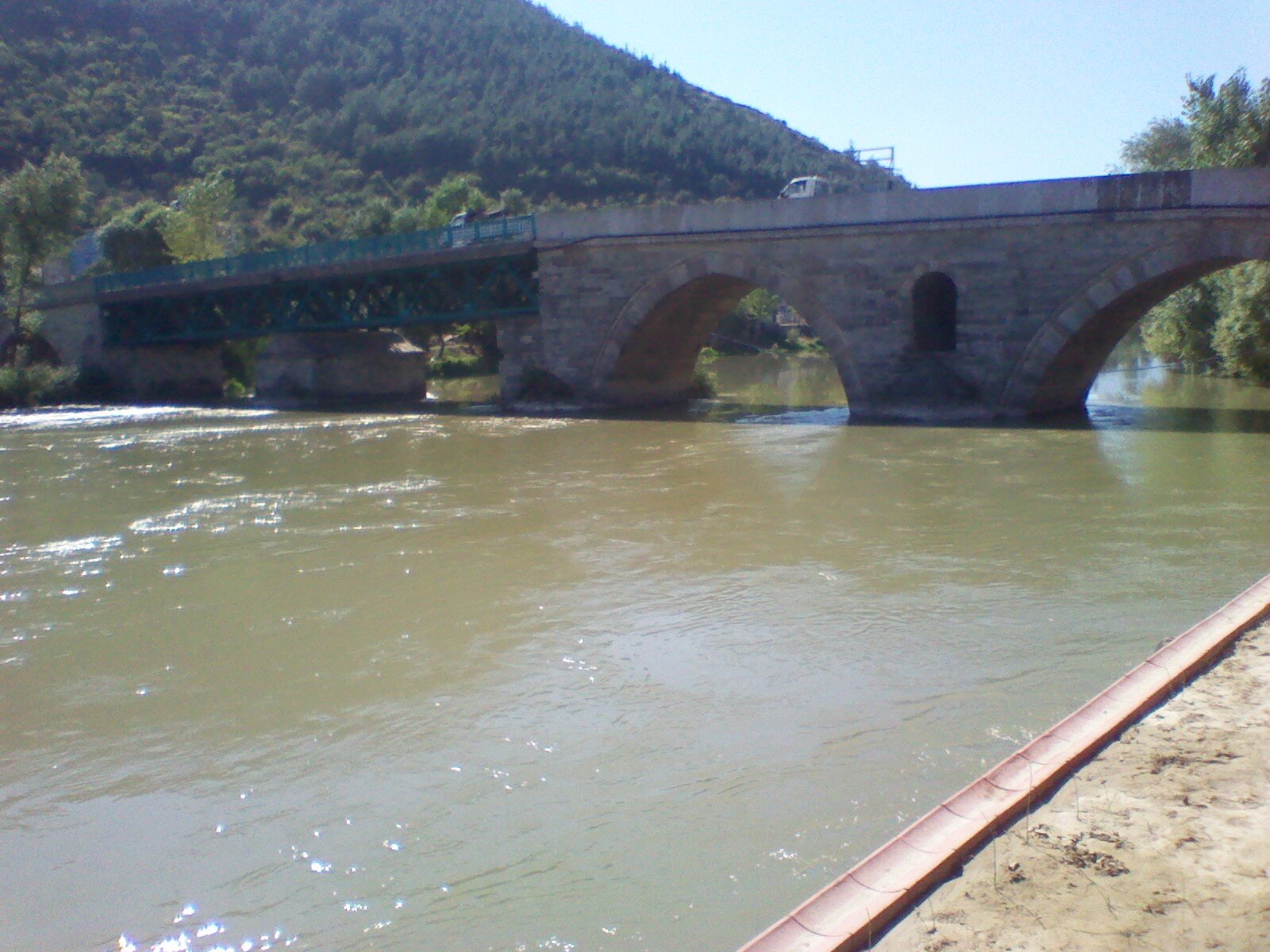 ta_mmtaz's profile picture. 