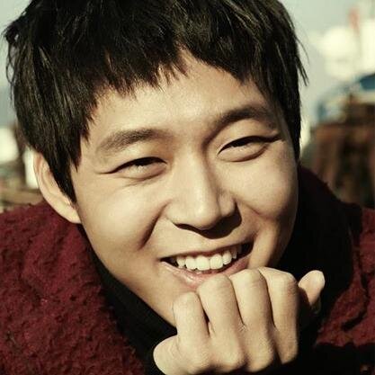 We are a fanbase dedicated to Yoochun,Suppor our facebook page,and keep supporting Yoochun.
AlwaysKeep The Faith