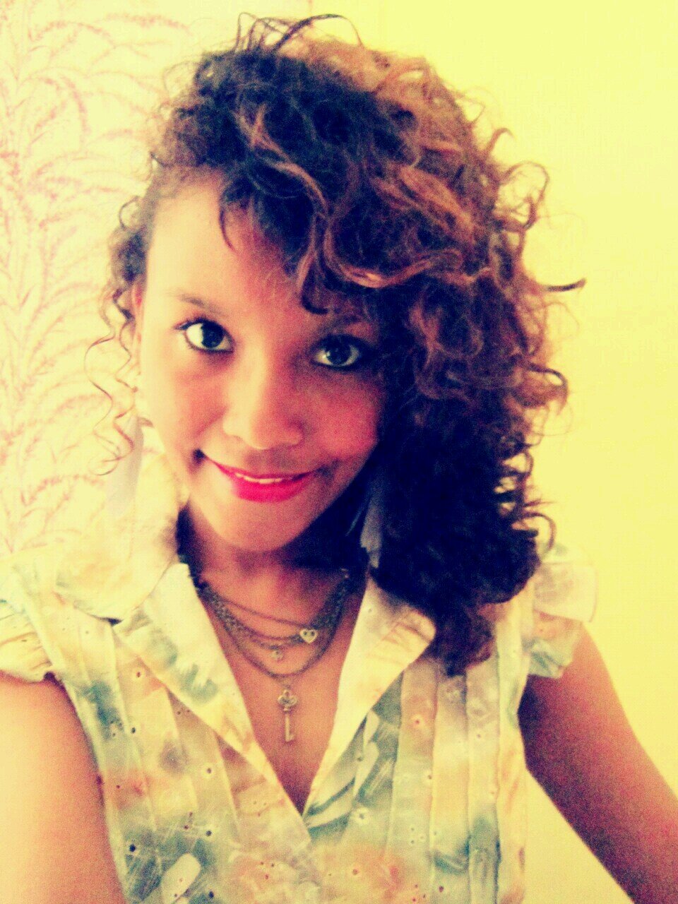 Hi, I'm Jody 18, a teenager... ^ _ ^  Want to be a great artist Cause I like Drawing..*_*  I love to make new friends 3