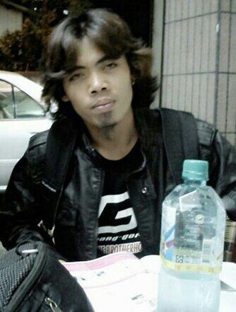 d13ff10c41864c8's profile picture. 