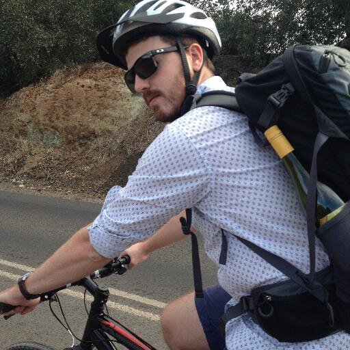 A Donegal man lost without his hills. WSET Diploma student. Wine drinker. Bike rider. Owner @ManningCellars. ‘Straya.
