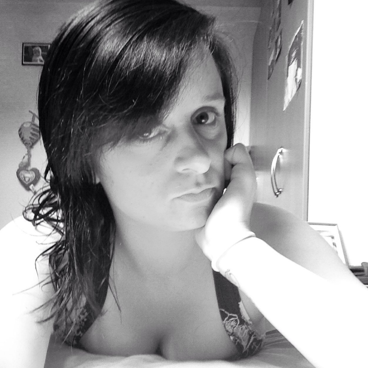 I am 24 years old i have a beautiful daughter called abbie and i love her so much she is my world xxxx