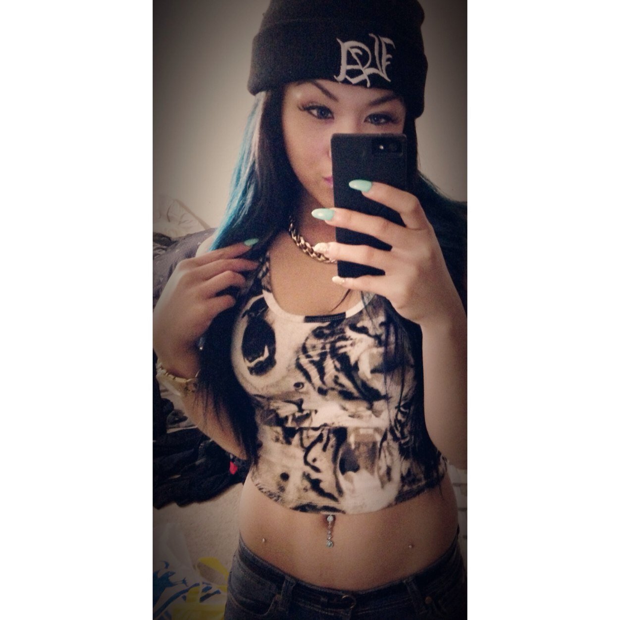 instagram: PrincessFaaaith