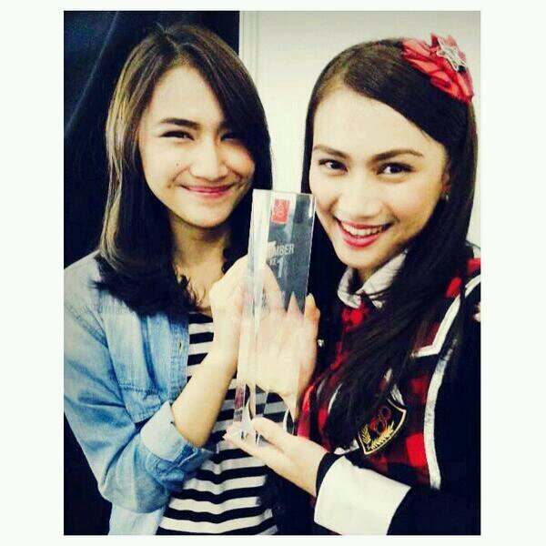 Cookie Monster Lover☀ Let's have fun toether with me and the rest of JKT48• _fymelody sista