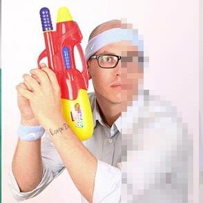 SecretArtist's profile picture. TransMedia storyteller,  NewMedia curator & Culture entrepreneur  you can know a little bit about me here 
http://t.co/uaTxDpch