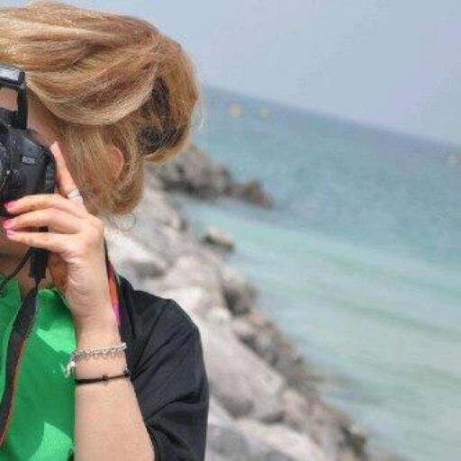 . بنٺ الشيوخ بعزي اشبہ ٱلخيل .. ابقى ٱصيلہ من سلآلہ ٱصيلہ ♡ . . رآحتيي لمسہَ طرڤ خشمگ وَ مقصديّ ريحہَ دھٓن عودگ ♥   inst:almazuona_199