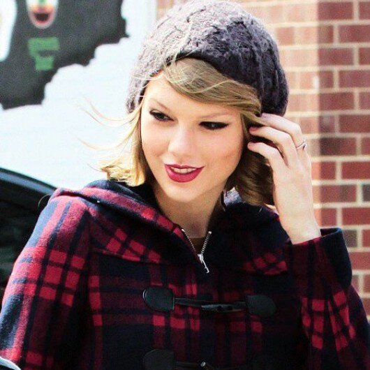 Here to love and support Taylor Alison Swift!