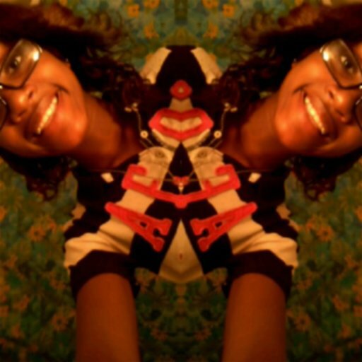 follow me & ill follow back . #followme .✊