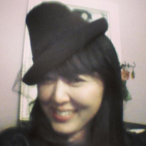 giapponeoggi's profile picture. una giapponese che vive a torino dal 1999.
love sake.