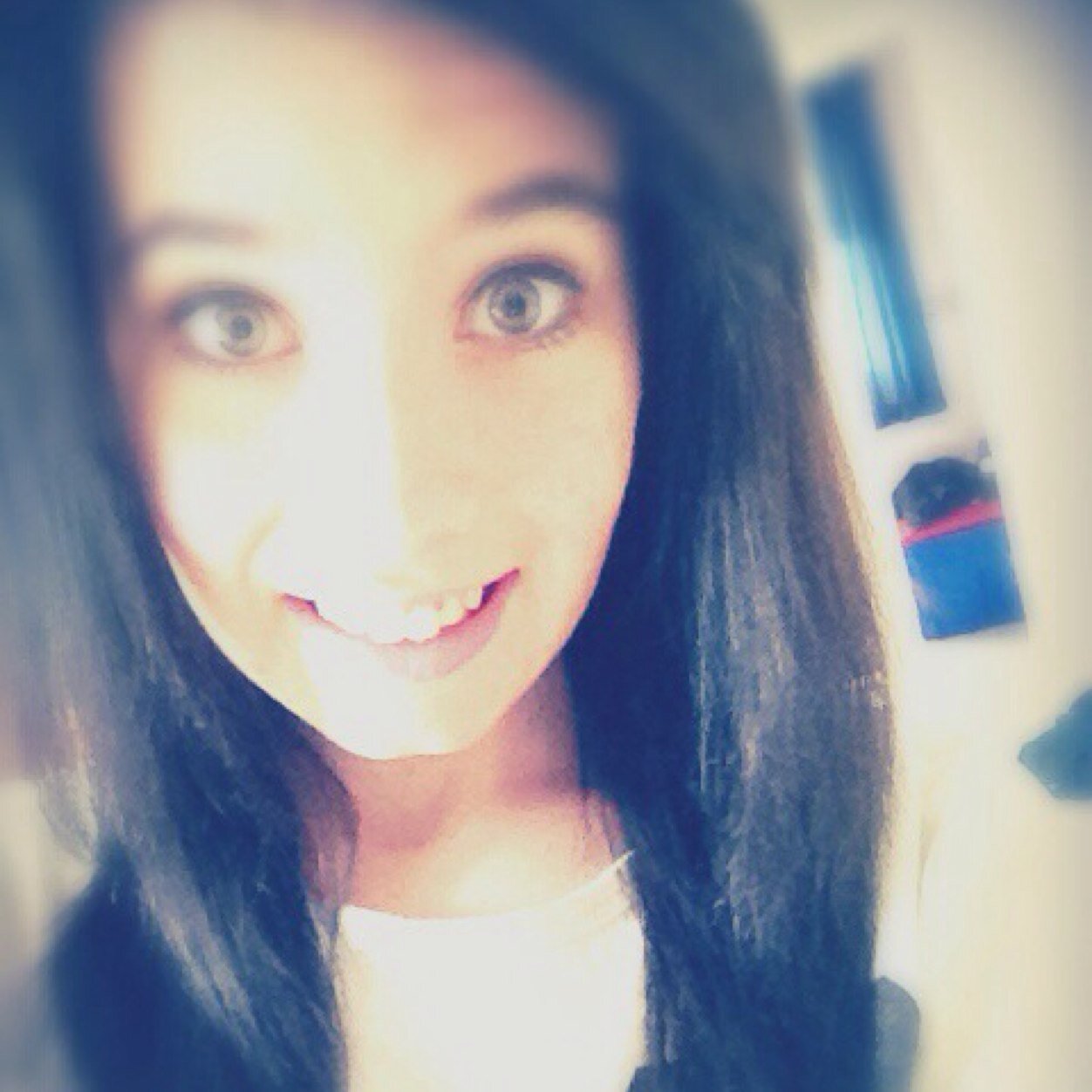 Follow me. I follow back.