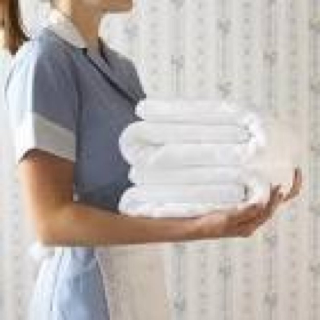 للتواصل والاستفسار عن طريق الواتس او الاتصال بنا UAE/0561918850
