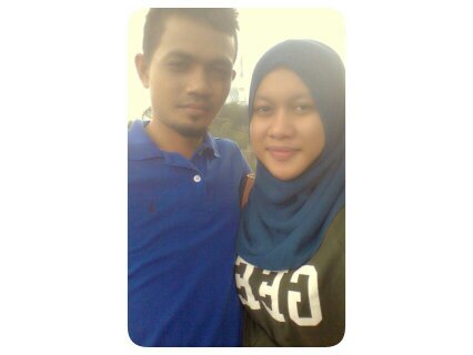 Noorain bt Safain , 21 y/o ..
 simple-simple jerr :)
