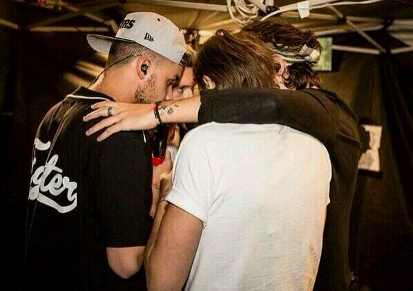 tu trouveras sur le blog les personnes de ton bloc ou pelouse WWAT 20-21/06