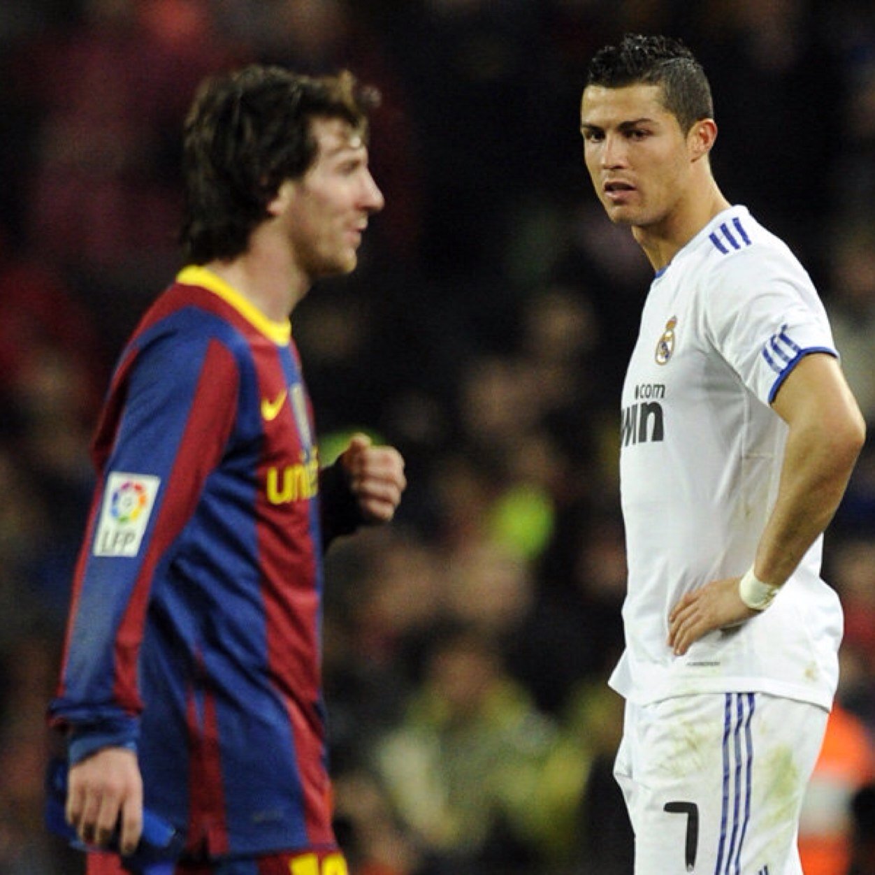 EVERYTHING FOOTBALL