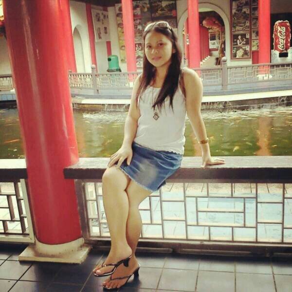 RDeske's profile picture. 