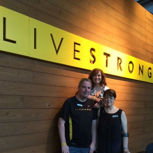 A group of Dutch LiveSTRONG leaders trying to spread the powerful LiveSTRONG message within the Netherlands.