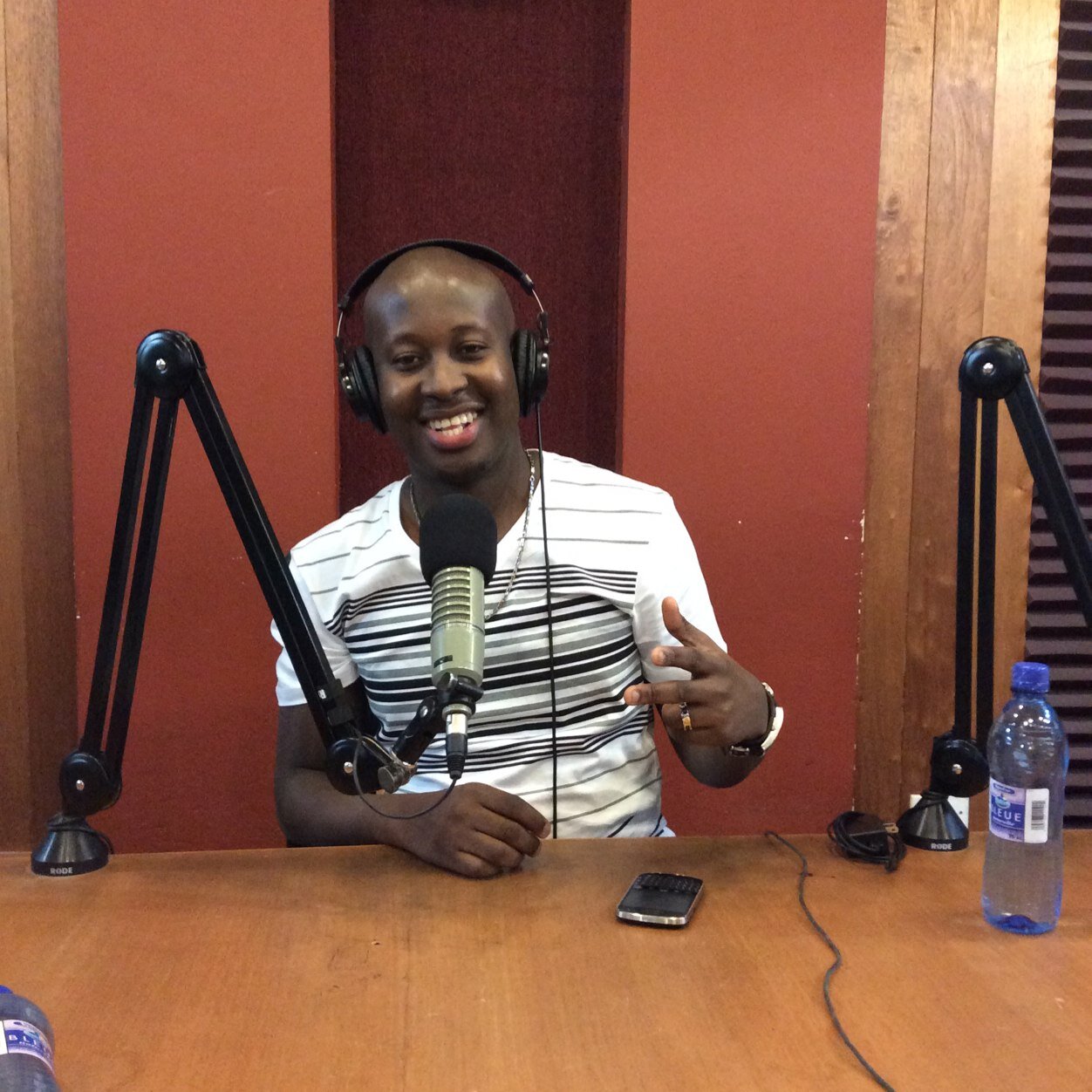 Journaliste Culturel,
Animateur
Radio Centre-Ville Montreal