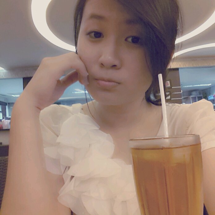 ig : helennnnyap | path : yap_helennnn@yahoo.com | paramitha2 ♥