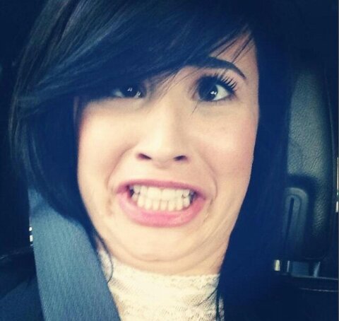 LoveYouDemi ♥  MarryMeJustin ♥ KissMeAustin ♥ FollowMe