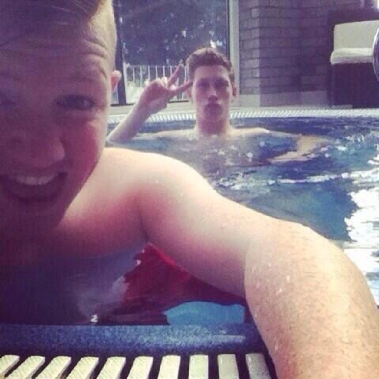 17, CSG! add me on snapchat and instagram lewis_bunyan,