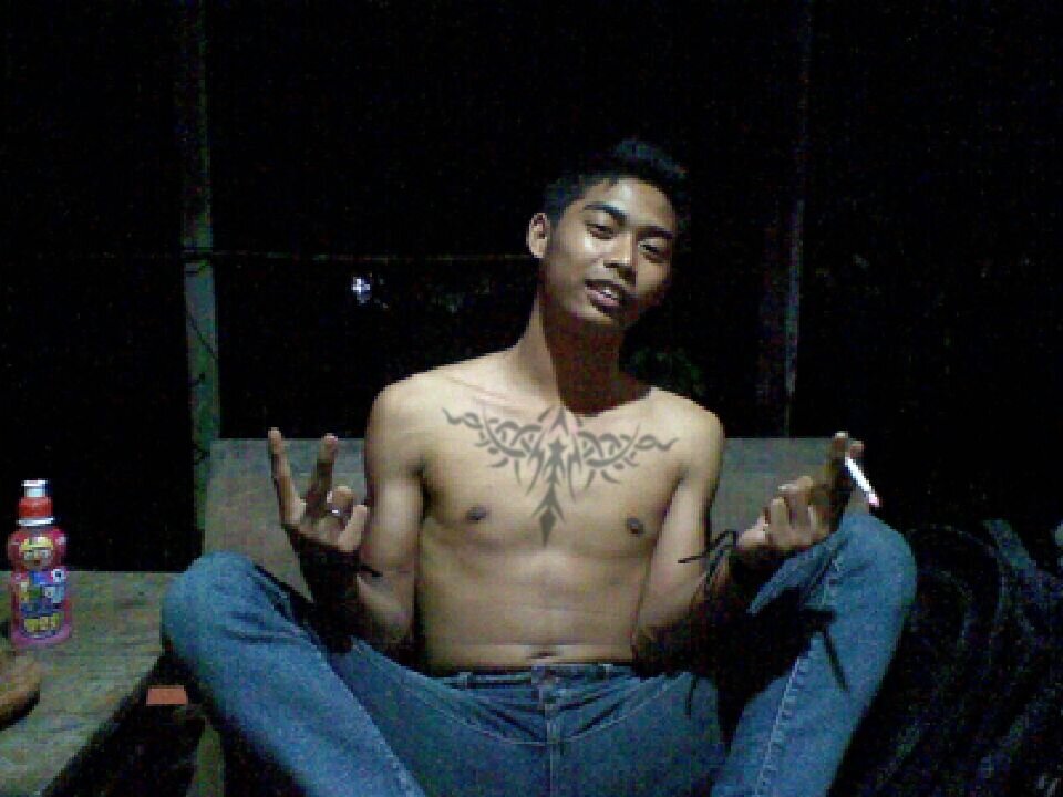 Screamo's My Soul & I'm Metalcore Addicted