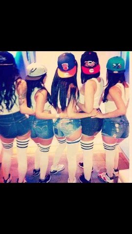Instagram; yourbabyy18  Sigueme & Te Sigo. *-*