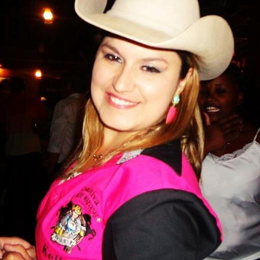 Sonhe.E conquiste seus sonhos.Acorde a cada amanhecer,com a certeza de que tudo poderá acontecer.Siga-me os bons ზ http://t.co/YWaC6gP0  *-*