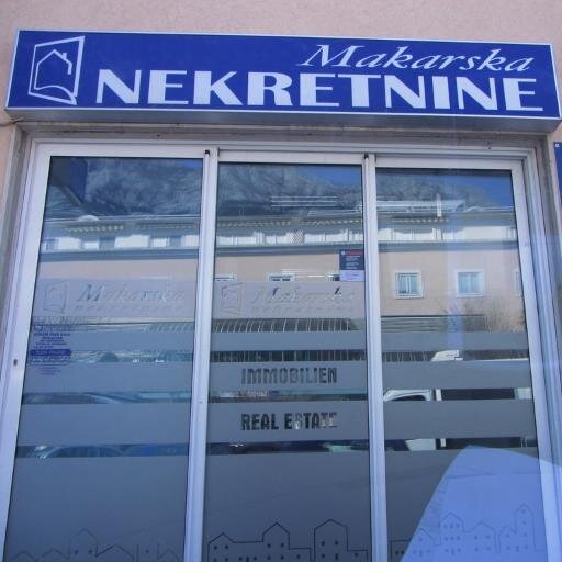 MAKARSKA NEKRETNINE-We are the real estate agency in Makarska with a long and successful tradition in selling in buying properties.