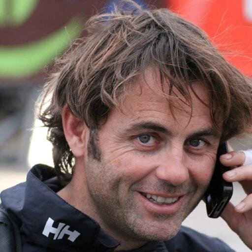 Vainqueur du VENDEE GLOBE 2020//2021  avec MAITRE CoQ