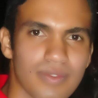 Prazer Helder, 25 anos, Namorando, Operador de Maquinas Agrícolas!