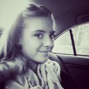 Seline Landsperger (@58f9b5fe817e494) Twitter
