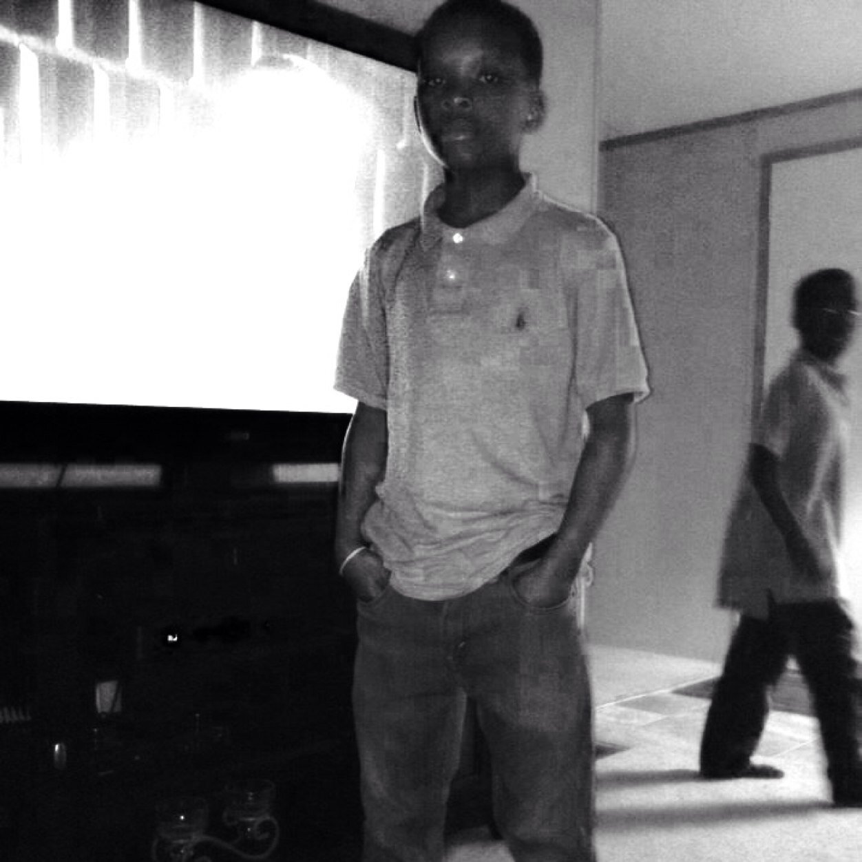 JUST A LITTLE NIGGA WITH BIG DREAMS!! I CAN BALL FOLLOW ME I WILL FOLLOW BACK