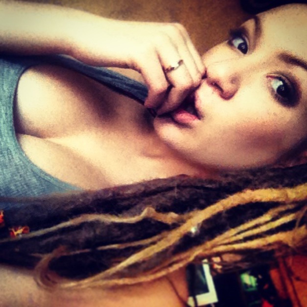 Liza_Nevroz's profile picture. #ЭSMG | Все от чего я получаю истинное наслаждение: - либо незаконнно, - либо аморально, - либо ведет к ожирению