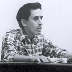 FrasesRDalton's profile picture. Poeta, ensayista, narrador, dramaturgo, periodista, soñador, revolucionario, pero sobre todo, salvadoreño.