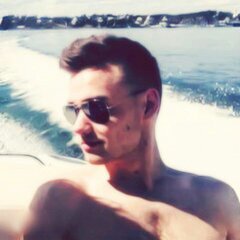 FREE FOLLOW sweetie! don't follow this acc follow @tomlinkaty