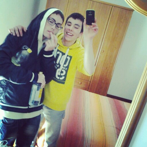 yoelcaaveiro's profile picture. Madurando poco a poco. Estudiante de la USC.