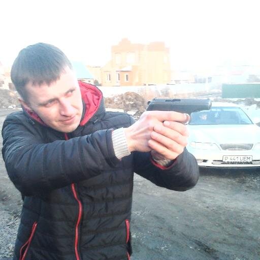 обшиваю балконы,ставлю окна!
