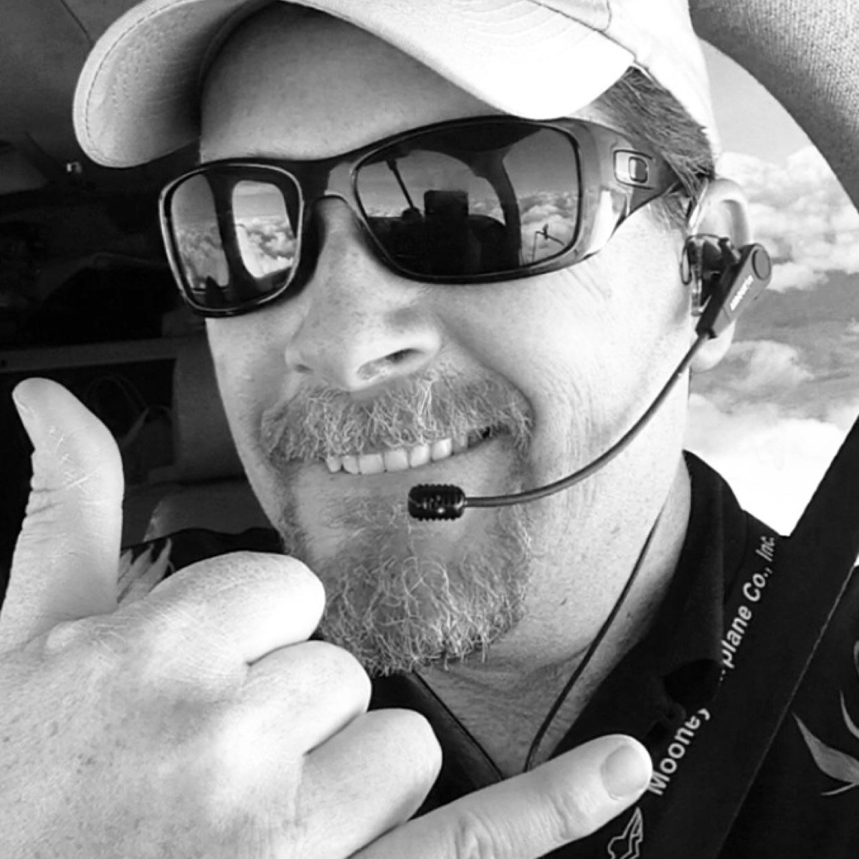 Husband, father, CEO, bikepacker, animal rescue pilot, foodie, and bad fly fisherman. @SFGiants fan. Dominating my dyslexia daily. Retired 30yr LEO. FBI tips👇