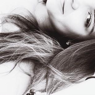 Acts like summer & walks like rain ❂ 17