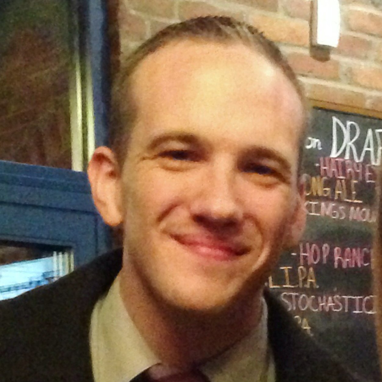 AaronDrivesDC's profile picture. Lyft driver - music, movie, food, & beer lover