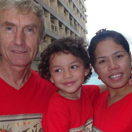 Folge mir auf meinem Weg in Süd-Ost-Asien. Im Herbst 2013 ging es los - Auswandern Thailand auf Probe. Ob es für länger oder für immer ist, wird sich zeigen.